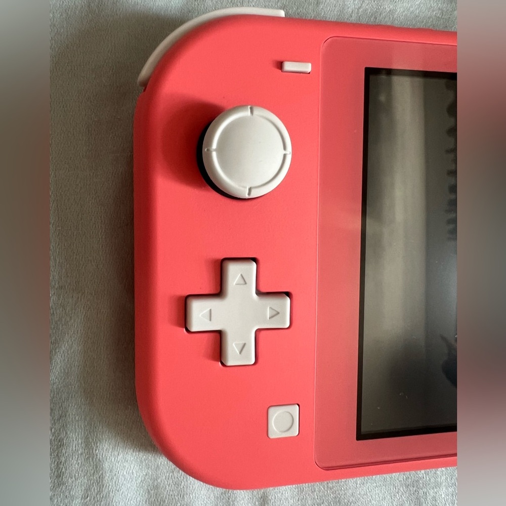 LIKE NEW!! Nintendo Switch Lite - Pink/ coral - Picture 7 of 9